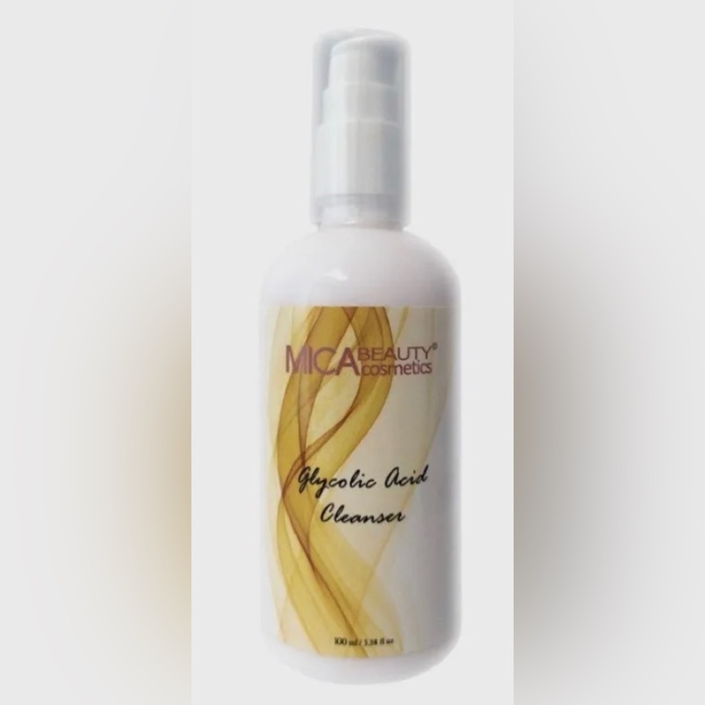 Mica Cleanser